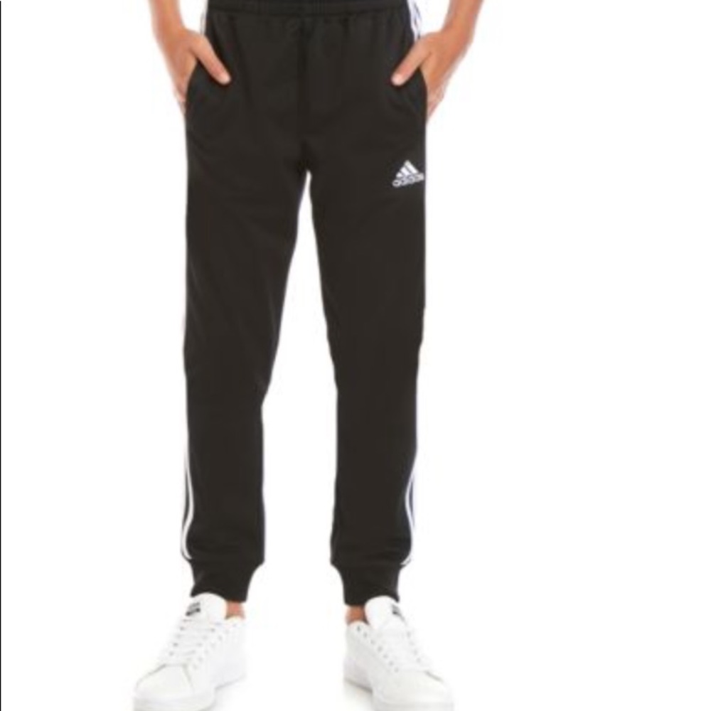 Adidas Boys Iconic Tricot Joggers.   XL black.